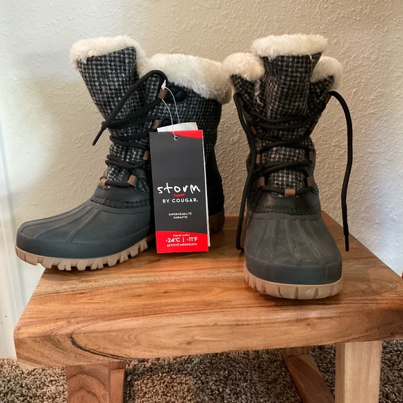 NWT, Storm By Cougar, Guaranteed Waterproof Boots, Women’s Size 8 - Picture 1 of 8